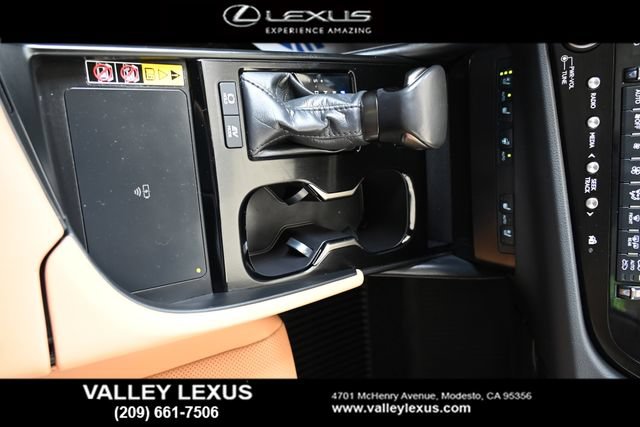 Used 2025 Lexus ES 300h w/ Premium Package FWD image 9