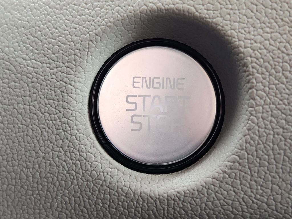 New 2026 Kia Sorento S image 14