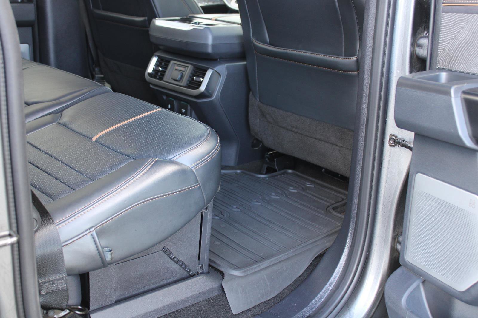 Used 2022 Ford F150 Platinum w/ Equipment Group 701A High image 47