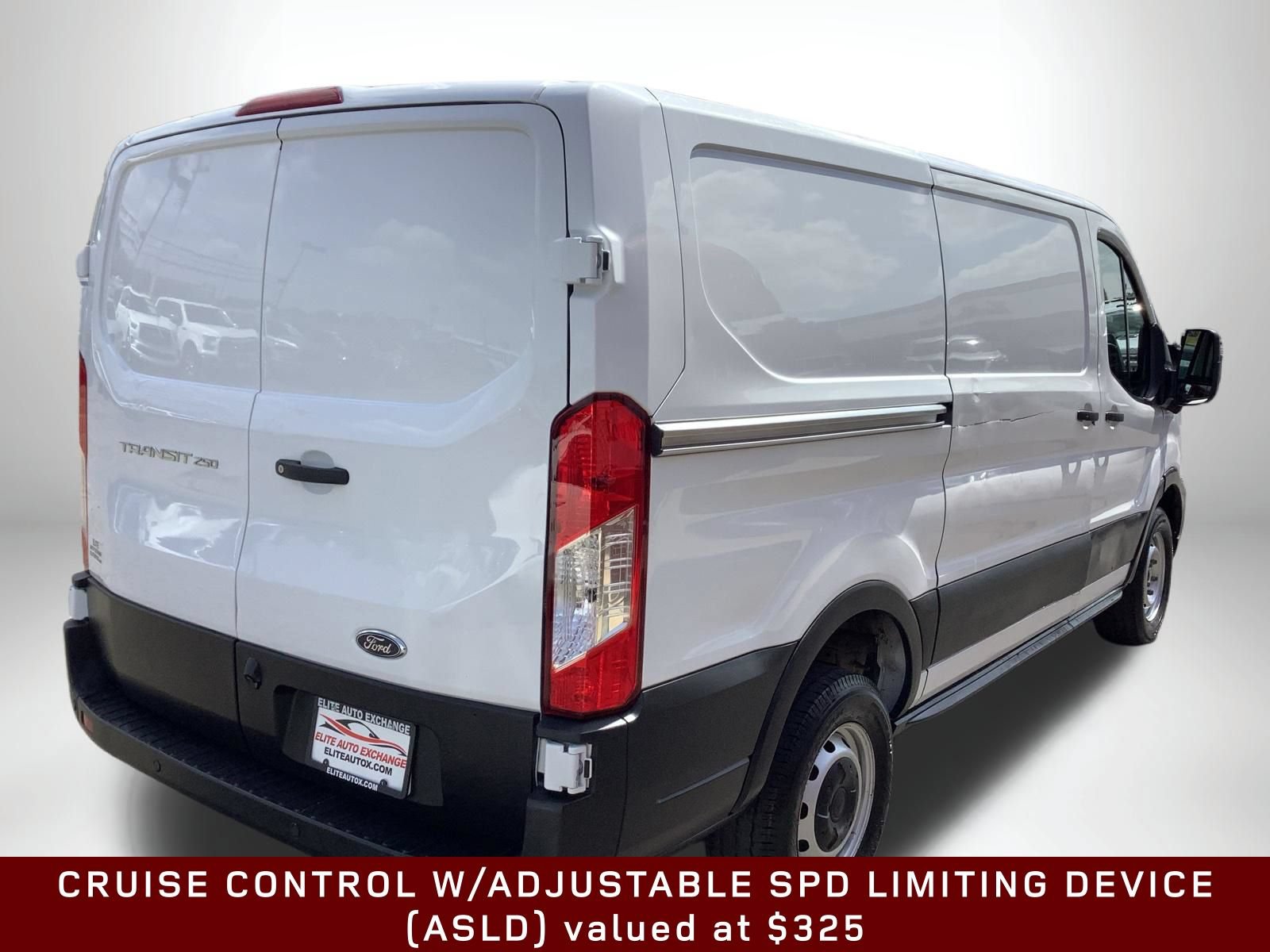 Used 2023 Ford Transit 250 Low Roof RWD image 6