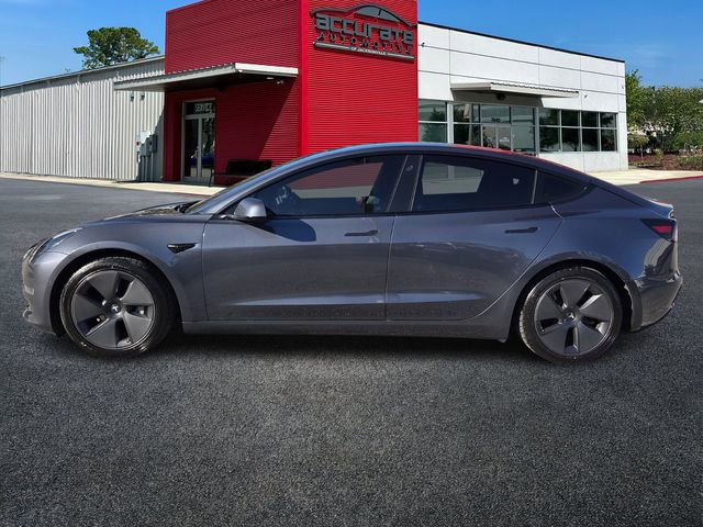 Used 2021 Tesla Model 3 Standard Range Plus image 2
