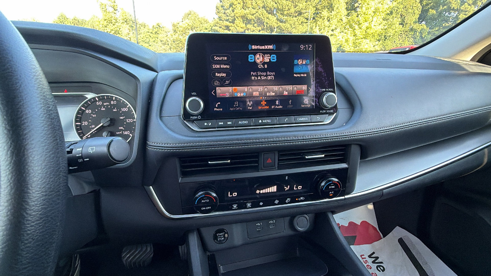 Used 2024 Nissan Rogue SV AWD/4WD image 31