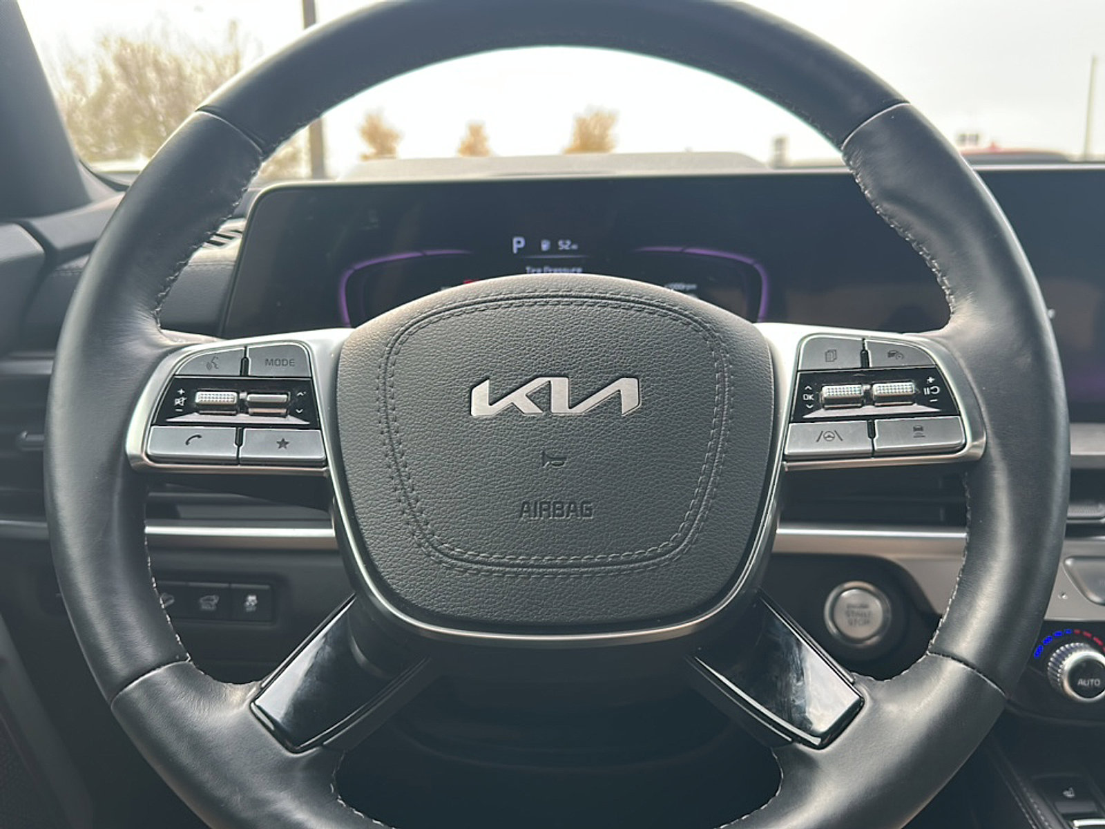 Used 2024 Kia Telluride EX X-Line image 28