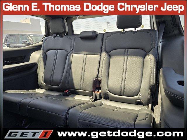 New 2026 Jeep Grand Wagoneer Summit AWD/4WD image 13