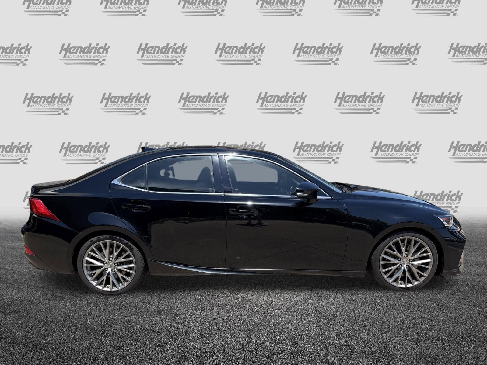 Used 2018 Lexus IS 300 AWD w/ Comfort Package image 11