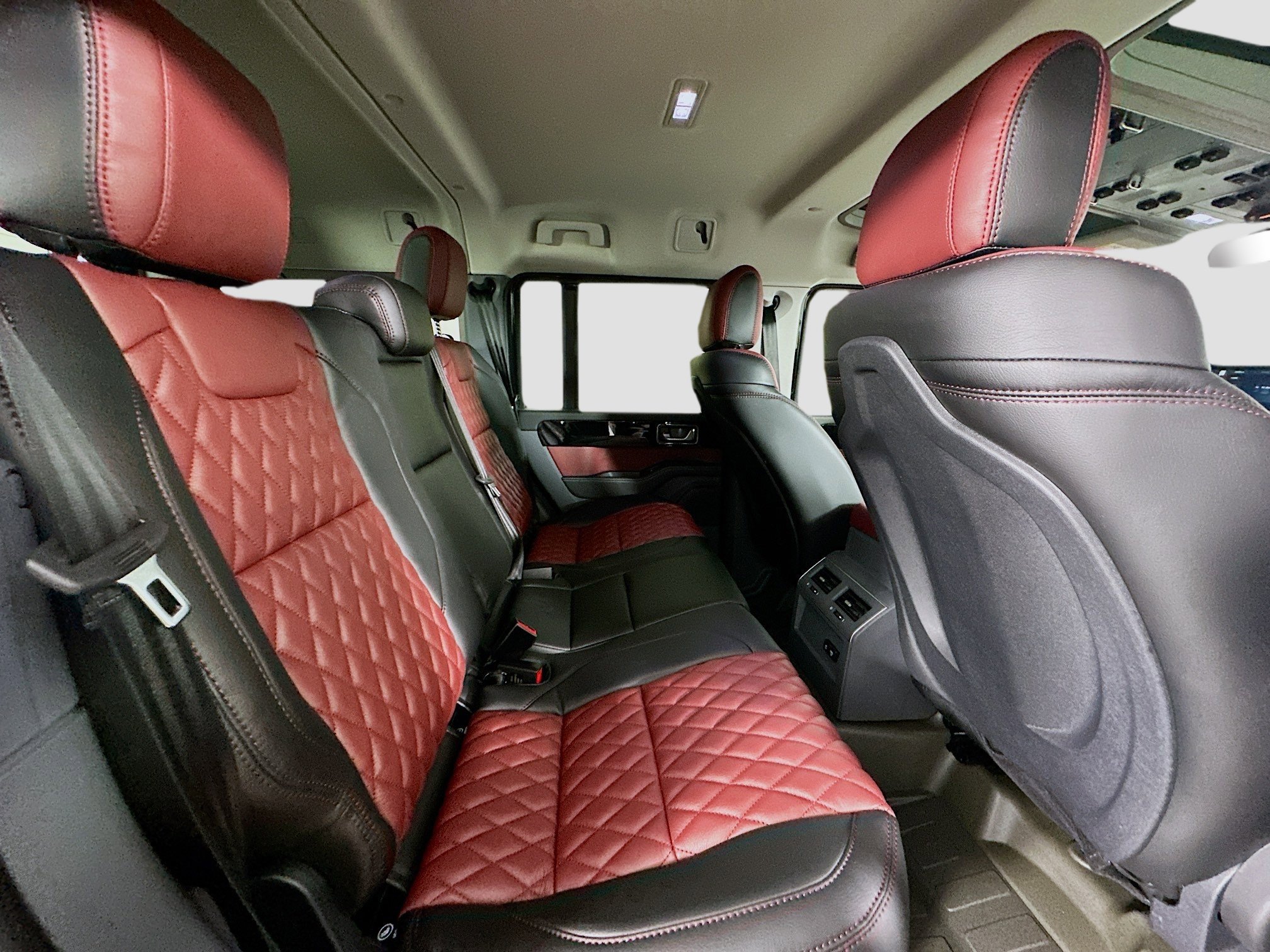 New 2024 INEOS Grenadier Fieldmaster Edition image 46