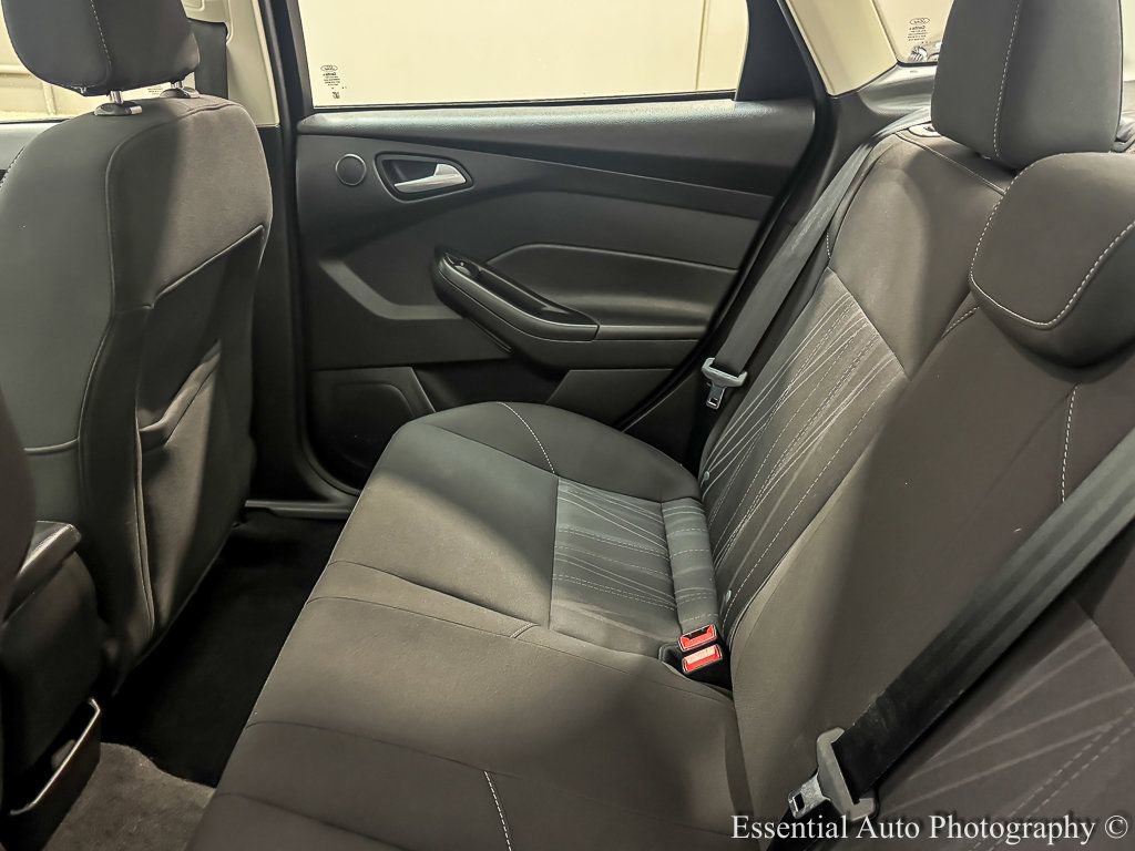 Used 2018 Ford Focus SEL FWD image 14