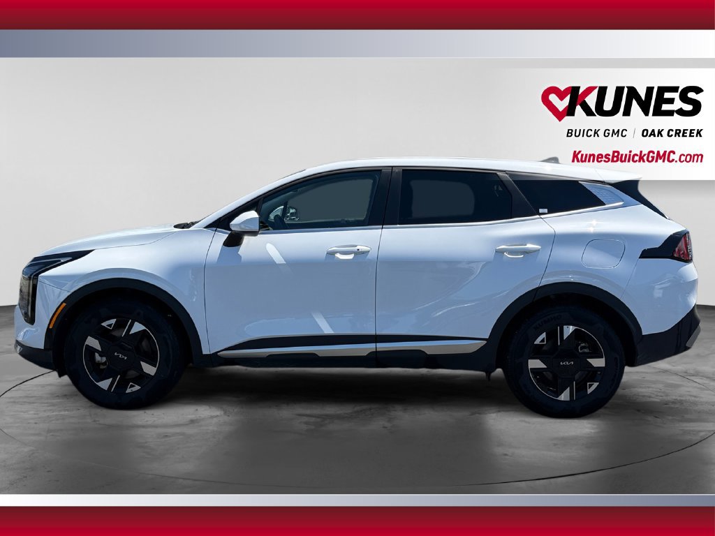 Used 2026 Kia Sportage LX FWD image 6