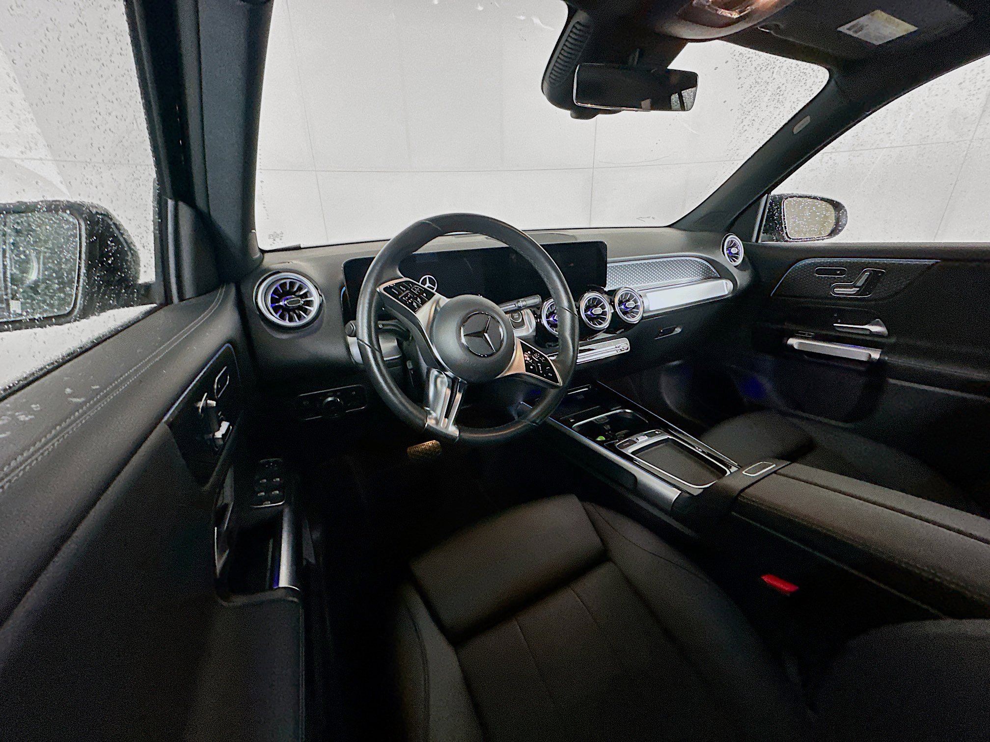 Used 2024 Mercedes-Benz EQB 250+ w/ Winter Package image 18