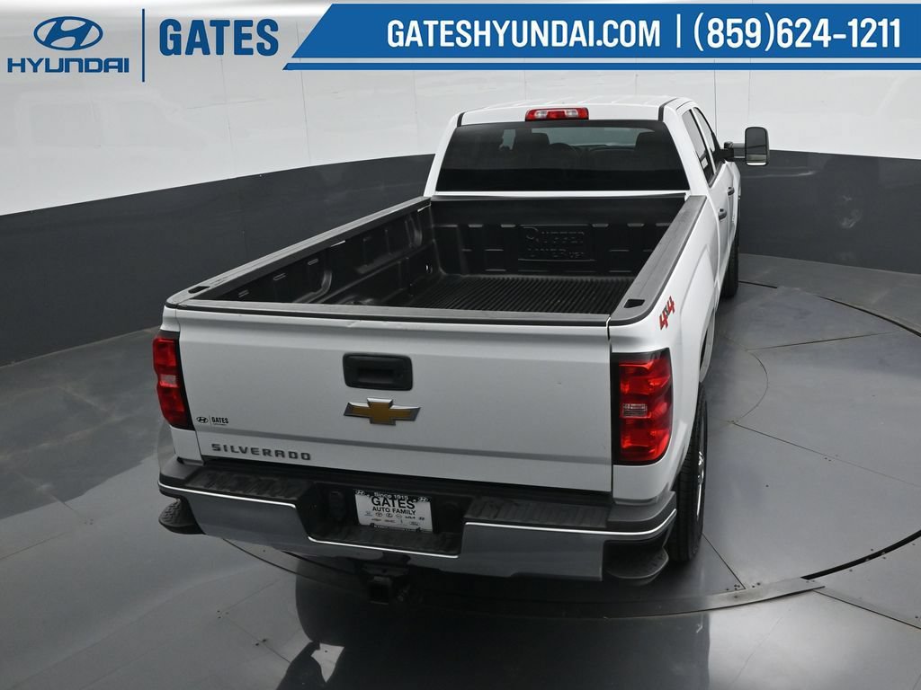 Used 2017 Chevrolet Silverado 3500 W/T AWD/4WD image 41