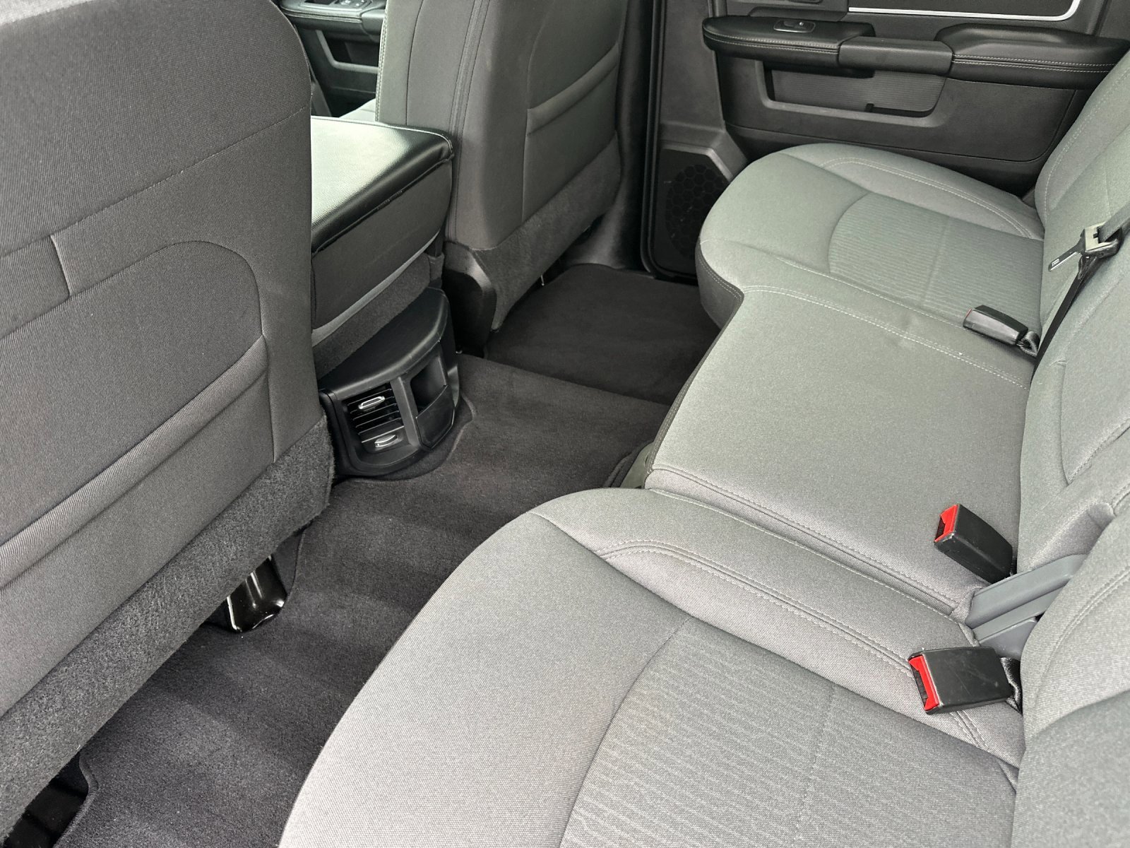 Used 2024 RAM 2500 Big Horn w/ Bed Utility Group image 12