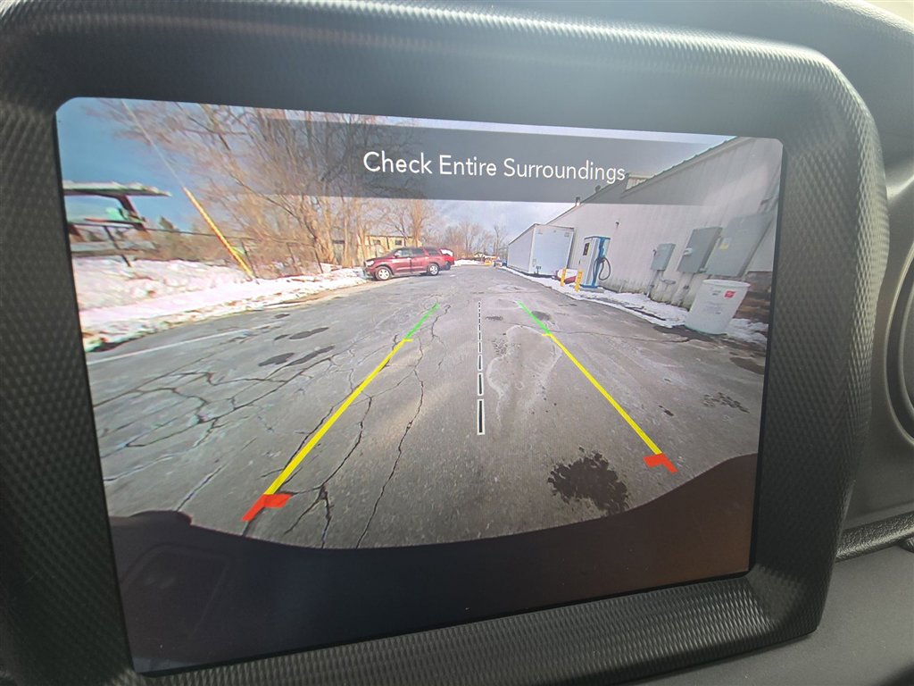 Used 2023 Jeep Gladiator Willys image 15