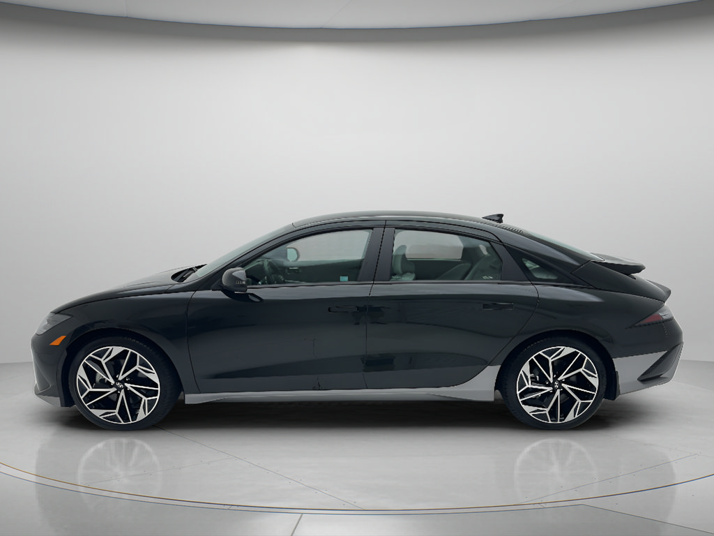 Used 2024 Hyundai Ioniq 6 SEL AWD/4WD image 6