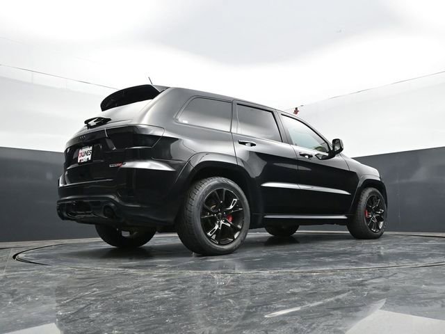 Used 2012 Jeep Grand Cherokee SRT8 w/ Luxury Group II AWD/4WD image 55
