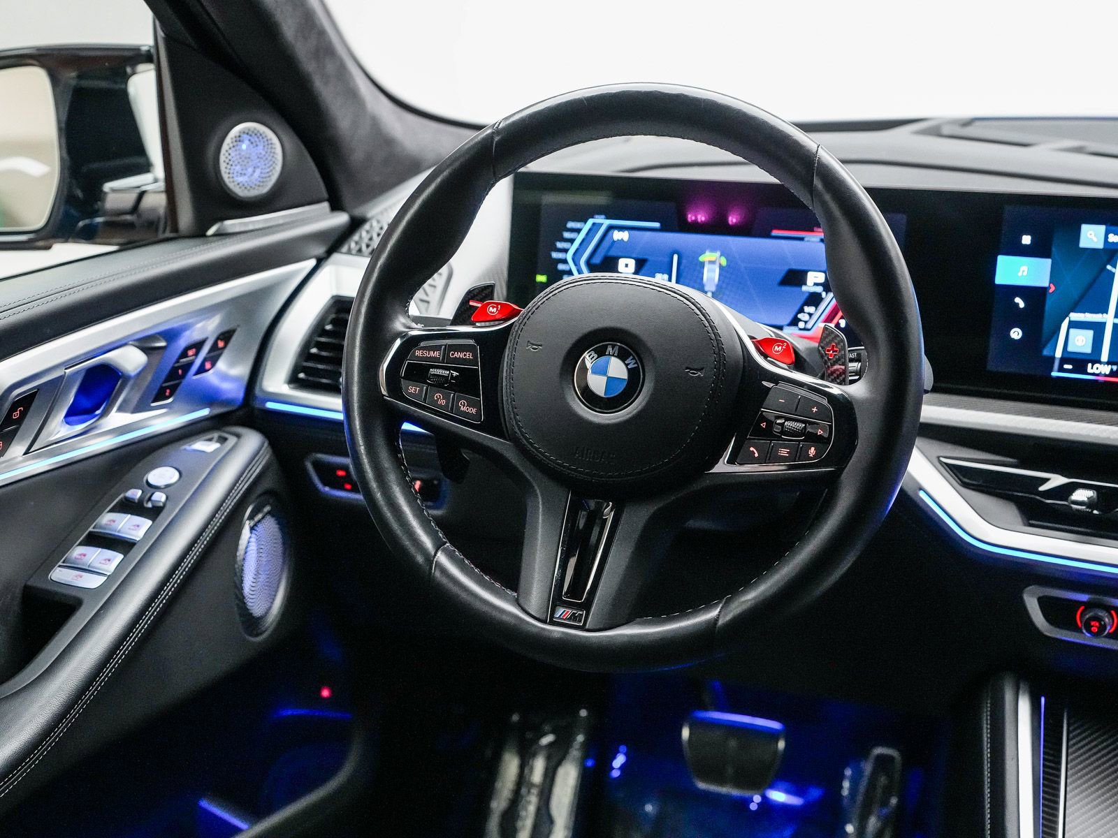 Used 2023 BMW XM AWD/4WD image 16