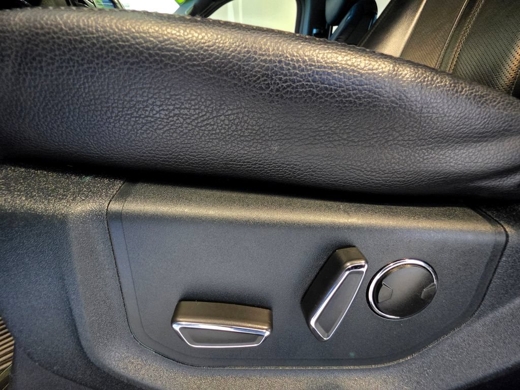 Used 2021 Ford Expedition Limited AWD/4WD image 22