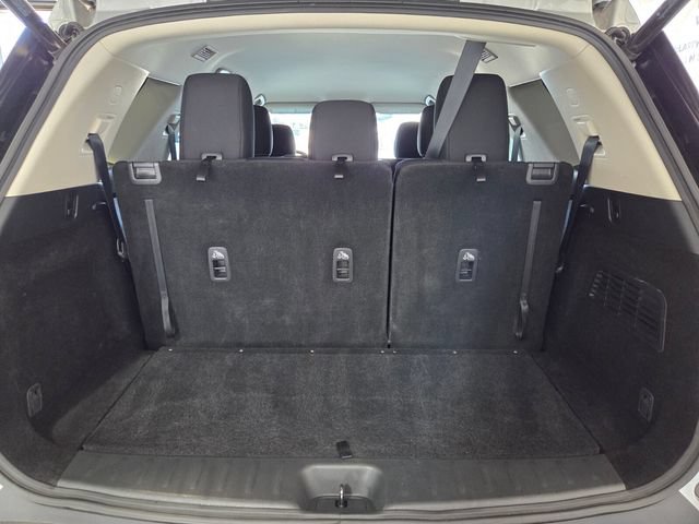 Used 2025 Nissan Pathfinder SV AWD/4WD image 15