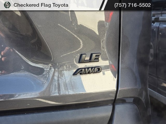 Used 2023 Toyota RAV4 LE image 8