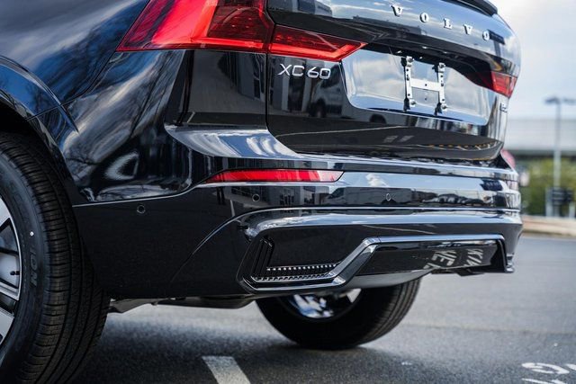 New 2026 Volvo XC60 B5 Plus w/ Protection Package Premier image 7