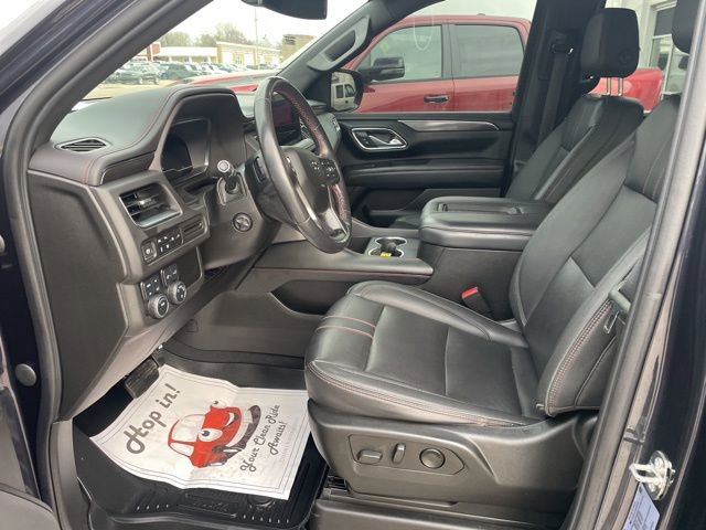 Used 2022 Chevrolet Suburban RST w/ Sport Performance Package image 5