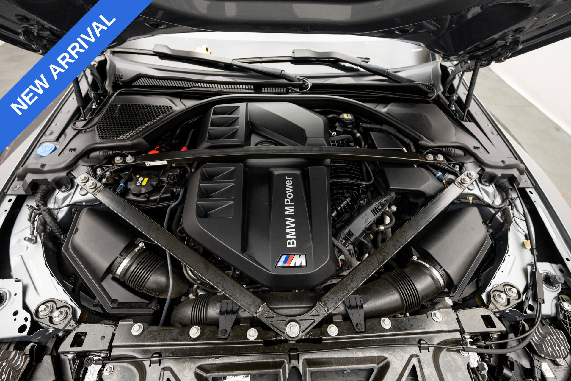 Used 2022 BMW M4 xDrive Competition AWD/4WD image 38