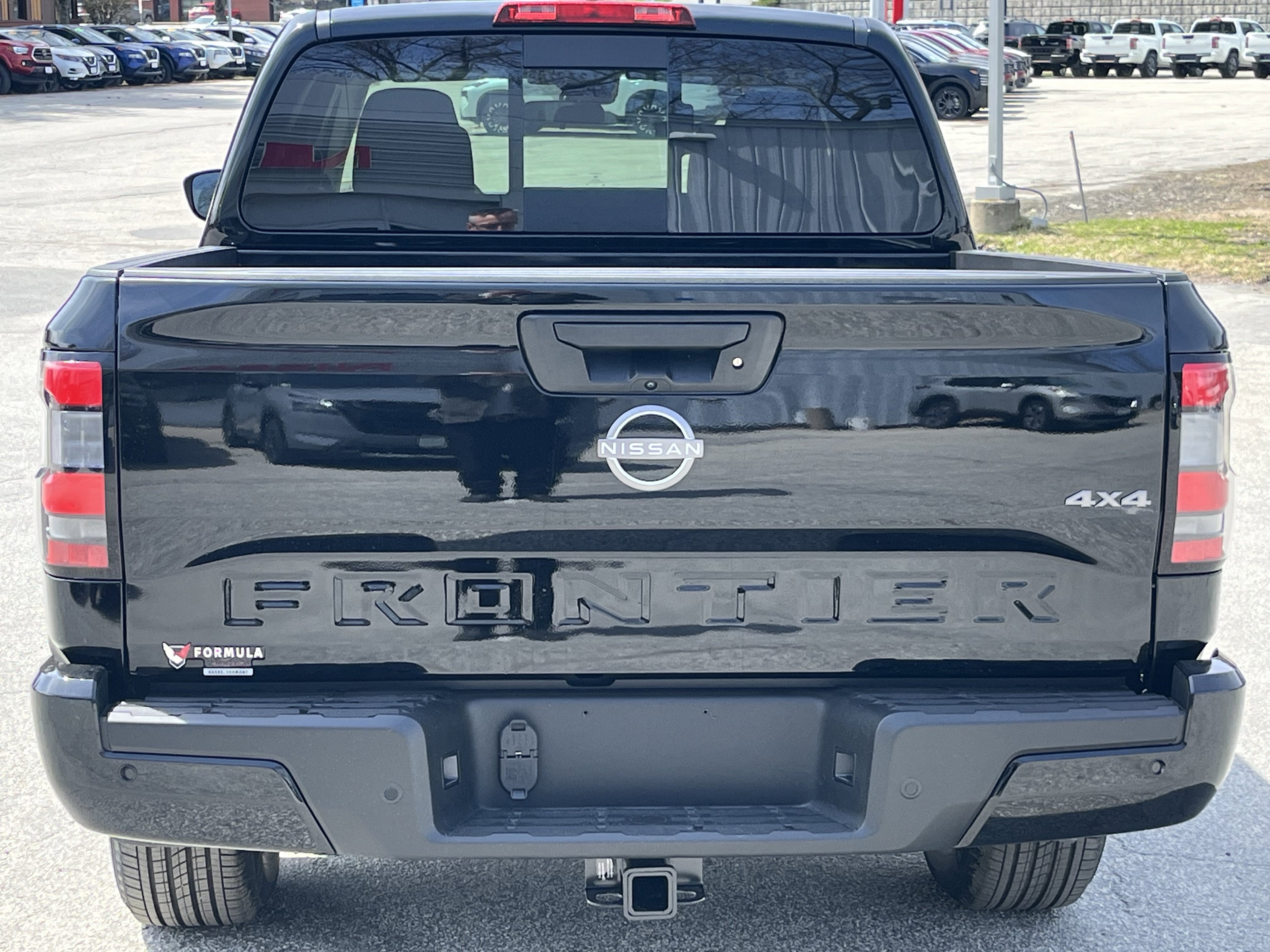 New 2026 Nissan Frontier SV image 6