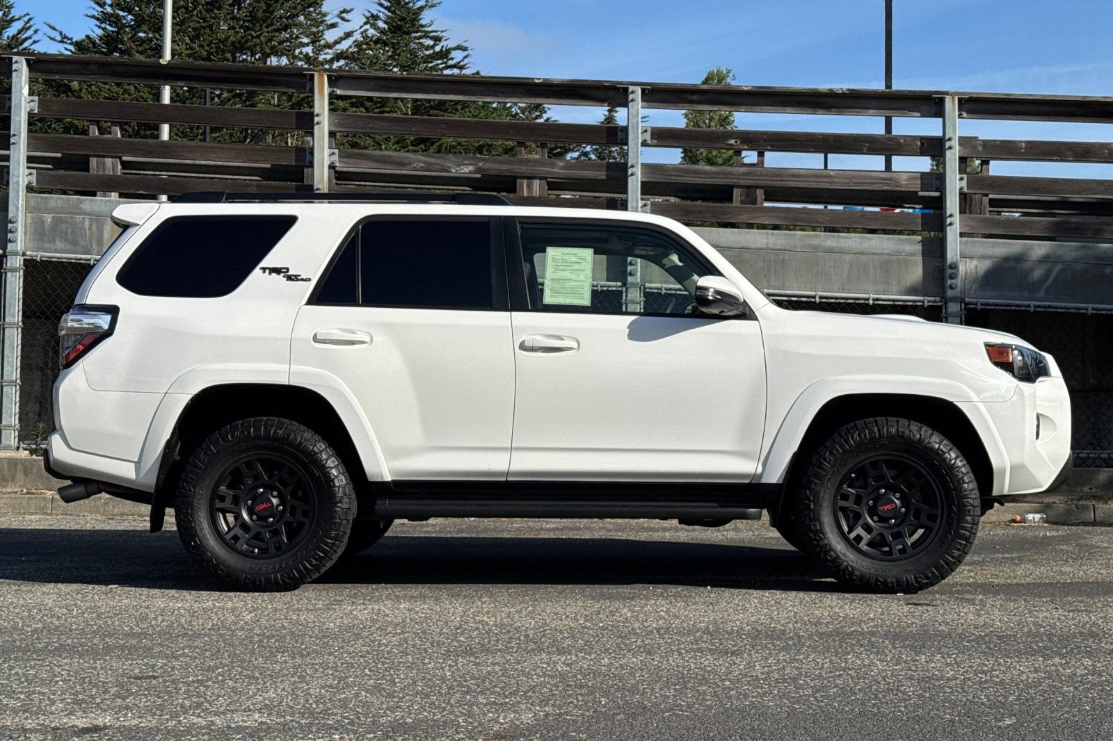 Used 2020 Toyota 4Runner TRD Off-Road Premium w/ Moonroof Package AWD/4WD image 3