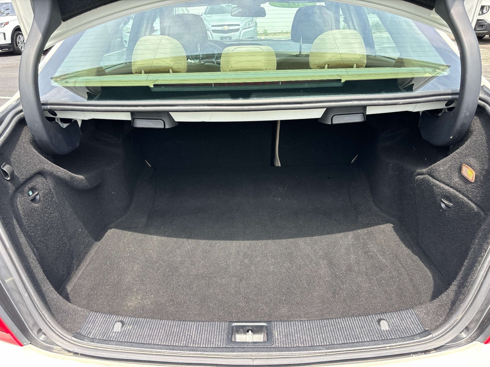 Used 2012 Mercedes-Benz C 300 4MATIC Sedan image 13