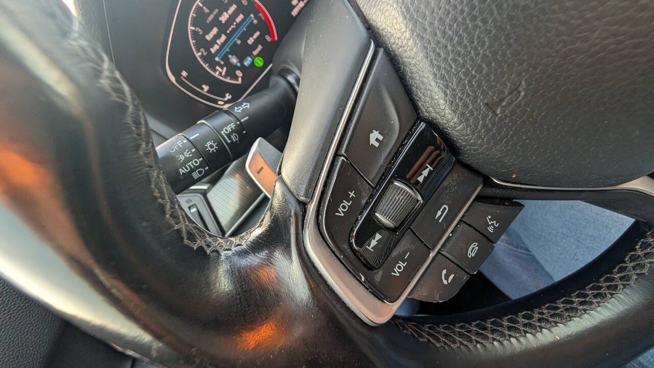 Used 2018 Honda Accord Sport image 10
