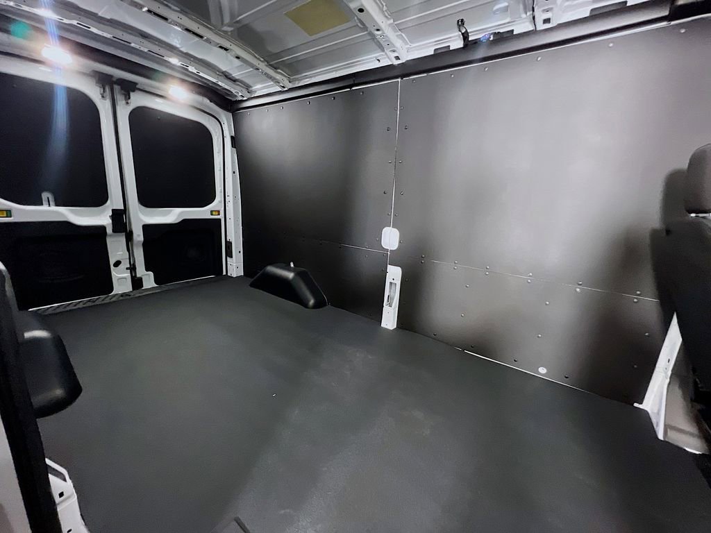 New 2026 Ford Transit 250 148 Medium Roof w/ Load Area Protection Package image 16