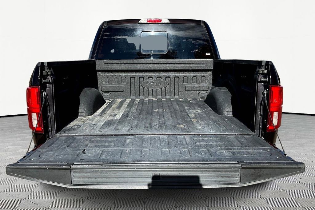Used 2019 Ford F150 Platinum w/ Equipment Group 701A Luxury image 30