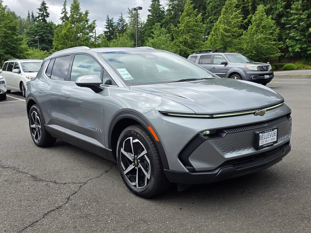 New 2026 Chevrolet Equinox EV LT AWD/4WD image 7