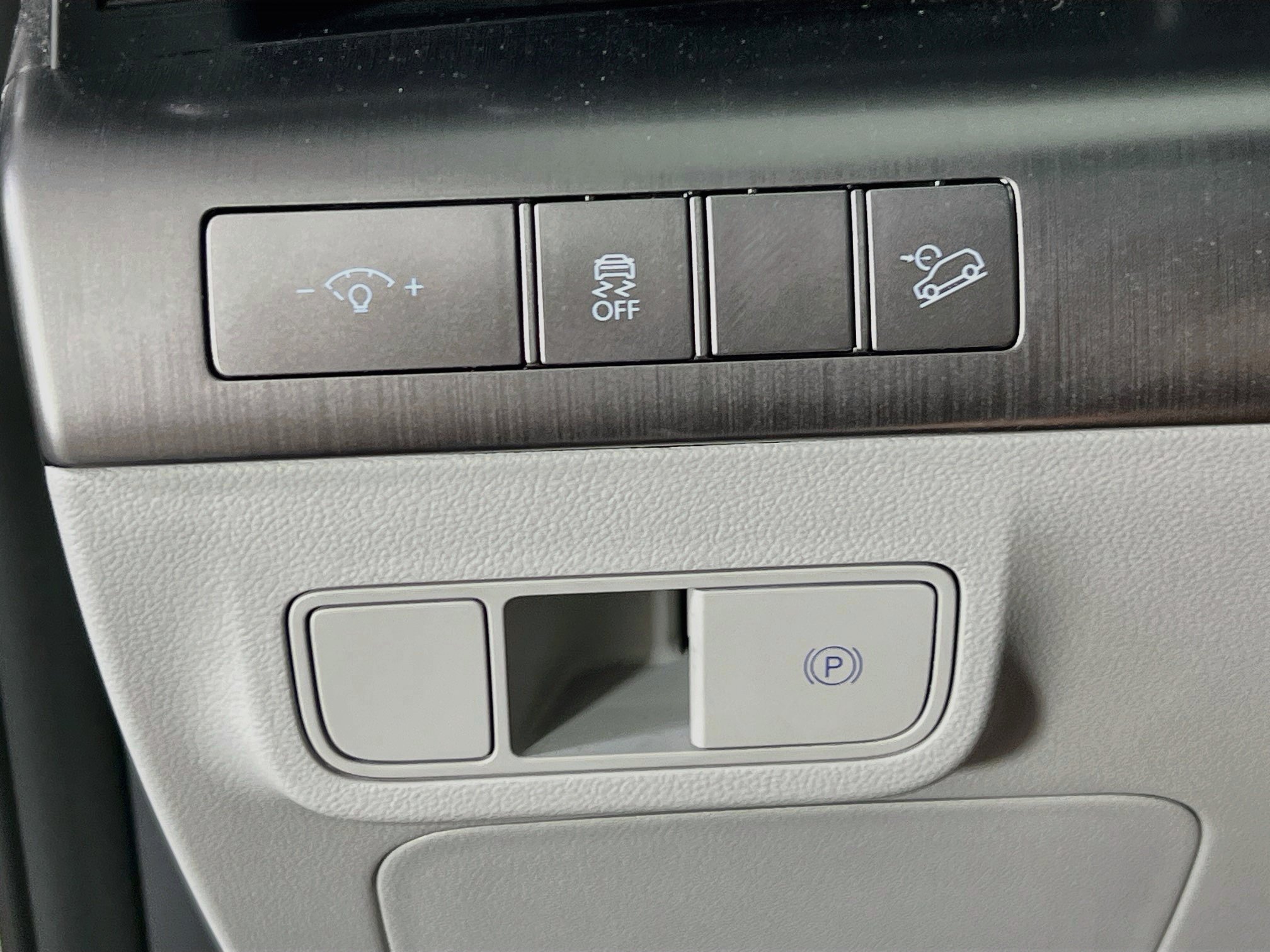 Used 2024 Hyundai Kona SEL w/ Convenience Package AWD/4WD image 10