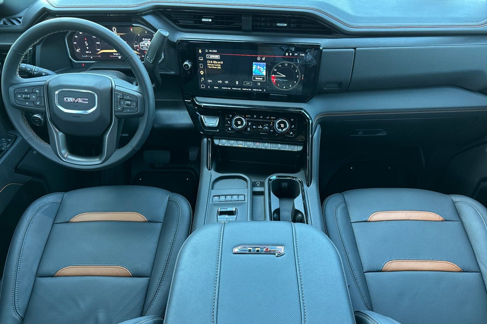 Used 2026 GMC Sierra 2500 AT4 w/ AT4 Premium Plus Package AWD/4WD image 15