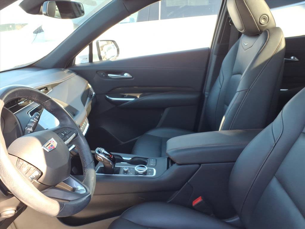 Certified 2023 Cadillac XT4 Sport w/ Technology Package image 18