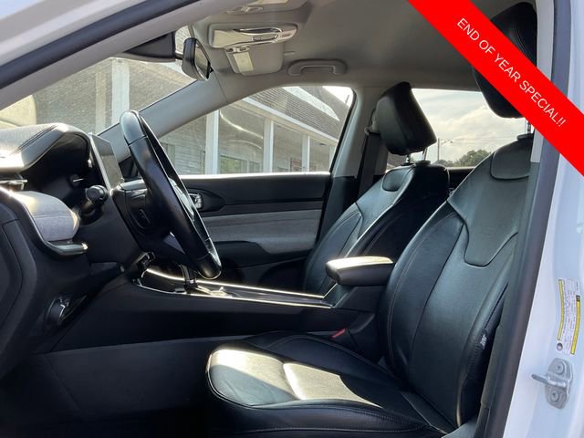 Used 2022 Jeep Compass Latitude image 10