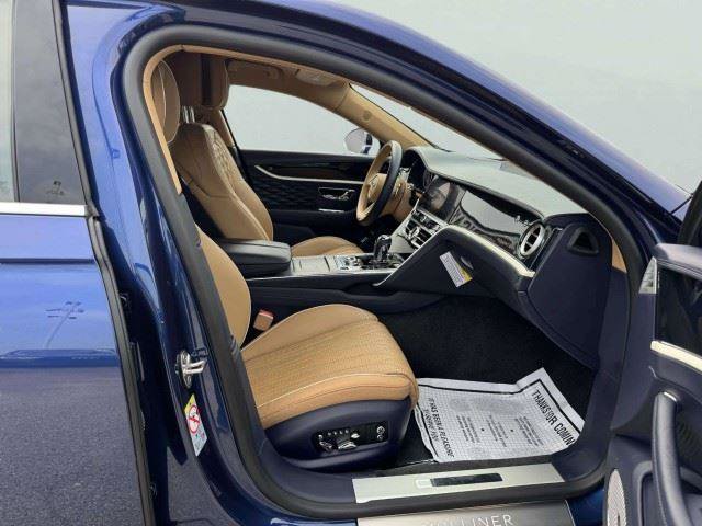 Used 2023 Bentley Flying Spur W12 AWD/4WD image 61
