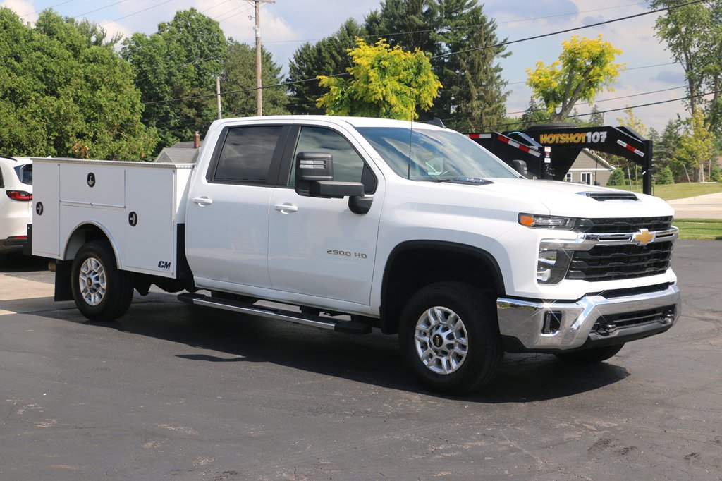 Used 2025 Chevrolet Silverado 2500 LT w/ Convenience Package AWD/4WD image 7