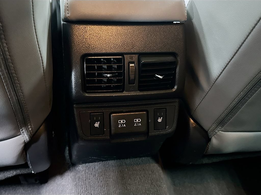 Used 2019 Subaru Outback 2.5i Limited AWD/4WD image 26