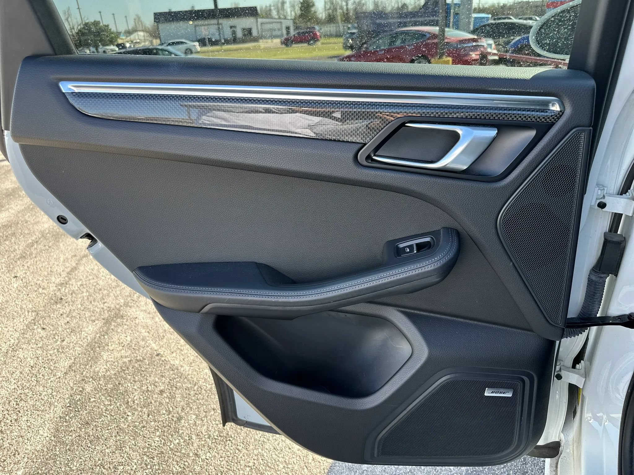 Used 2015 Porsche Macan Turbo AWD/4WD image 20