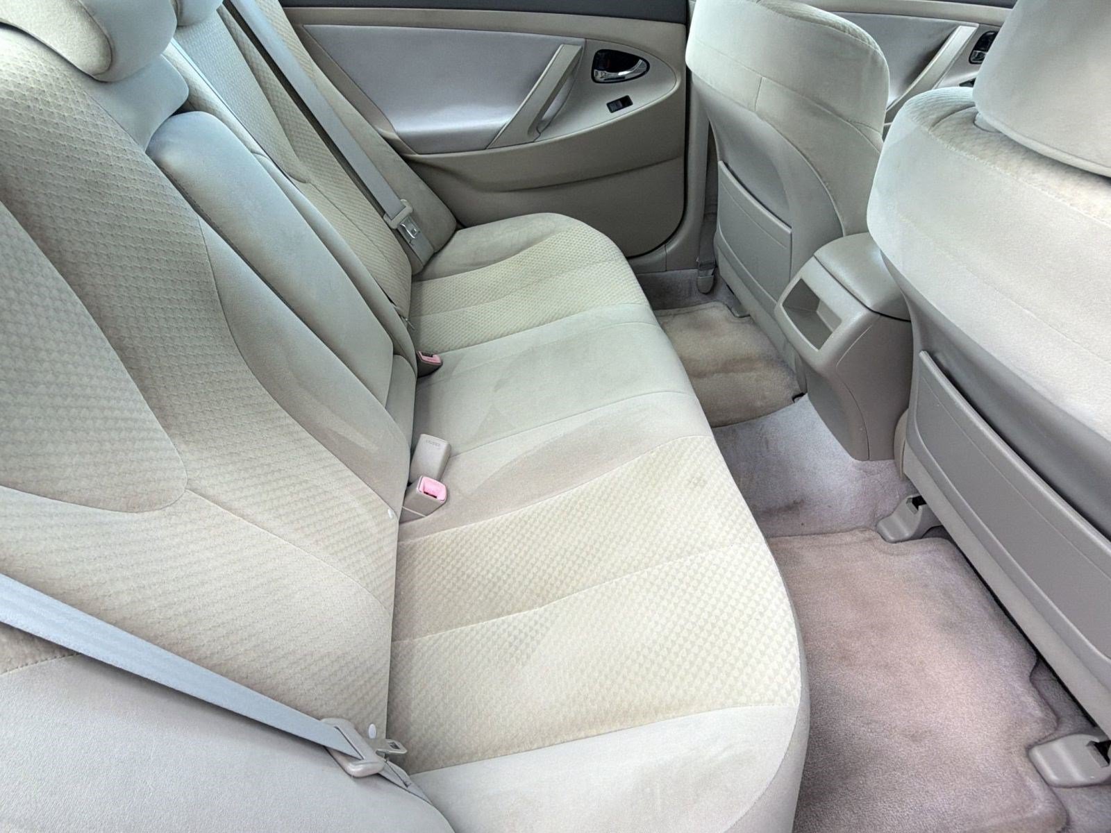 Used 2008 Toyota Camry LE FWD image 28