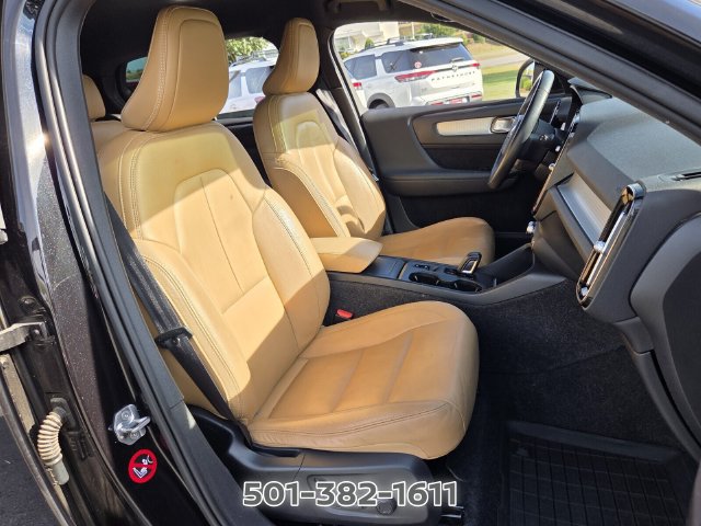 Used 2019 Volvo XC40 T5 Momentum AWD/4WD image 18