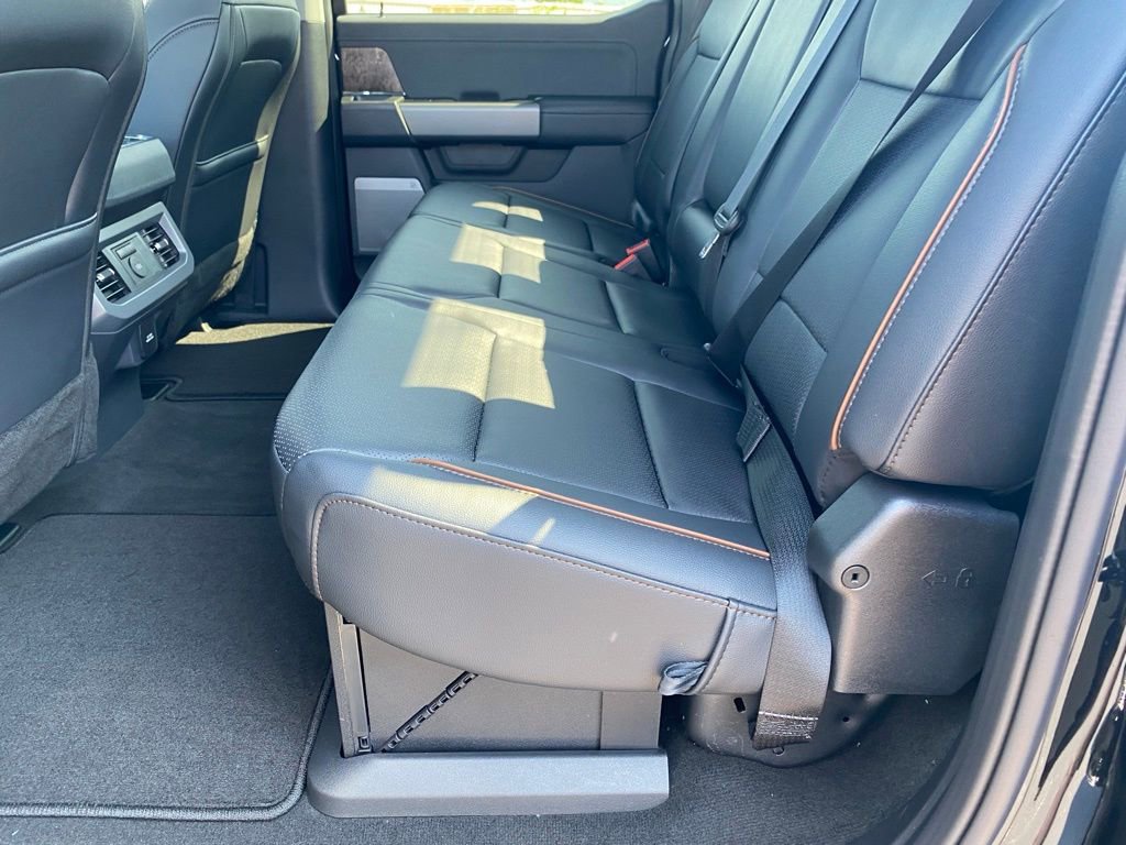 New 2026 Ford F350 Lariat w/ FX4 Off-Road Package image 6