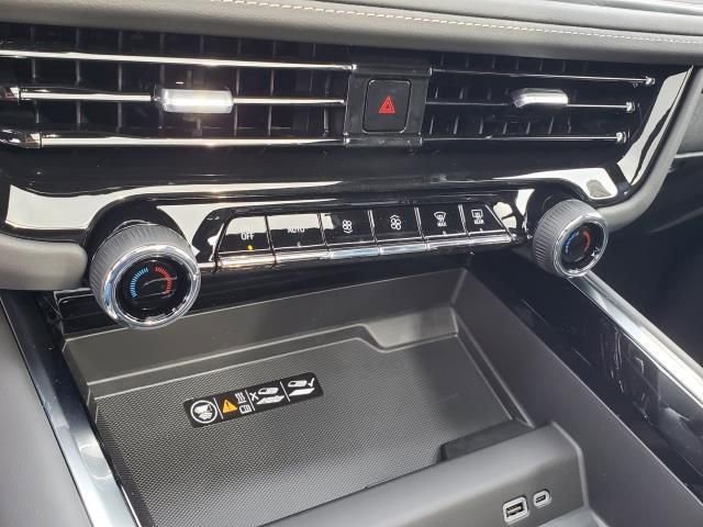 New 2026 Chevrolet Suburban Premier w/ Sun And Tow Package image 26