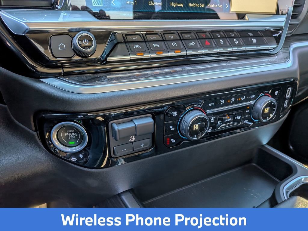 Used 2023 Chevrolet Silverado 1500 LTZ AWD/4WD image 17
