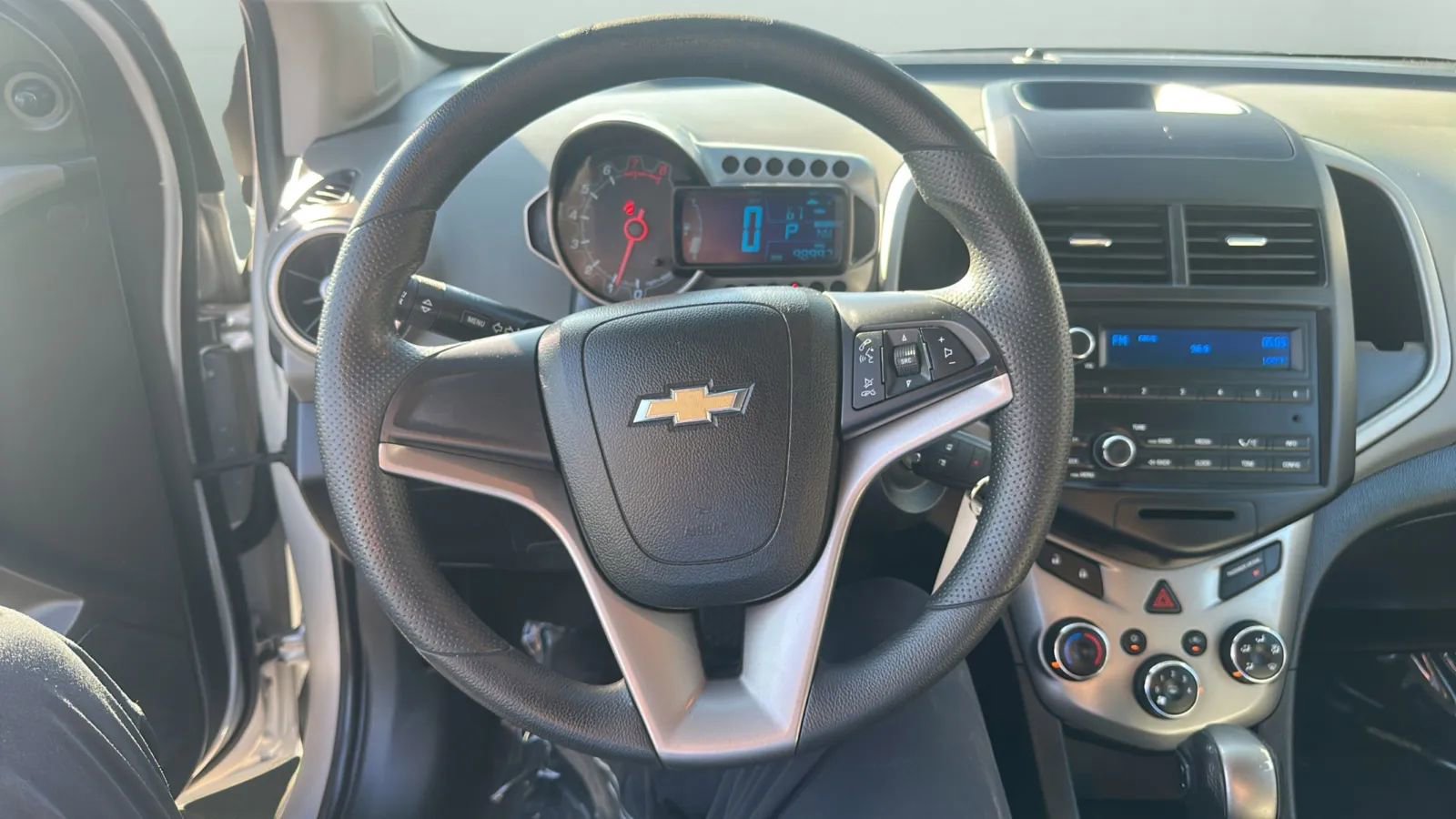 Used 2016 Chevrolet Sonic LS FWD image 30