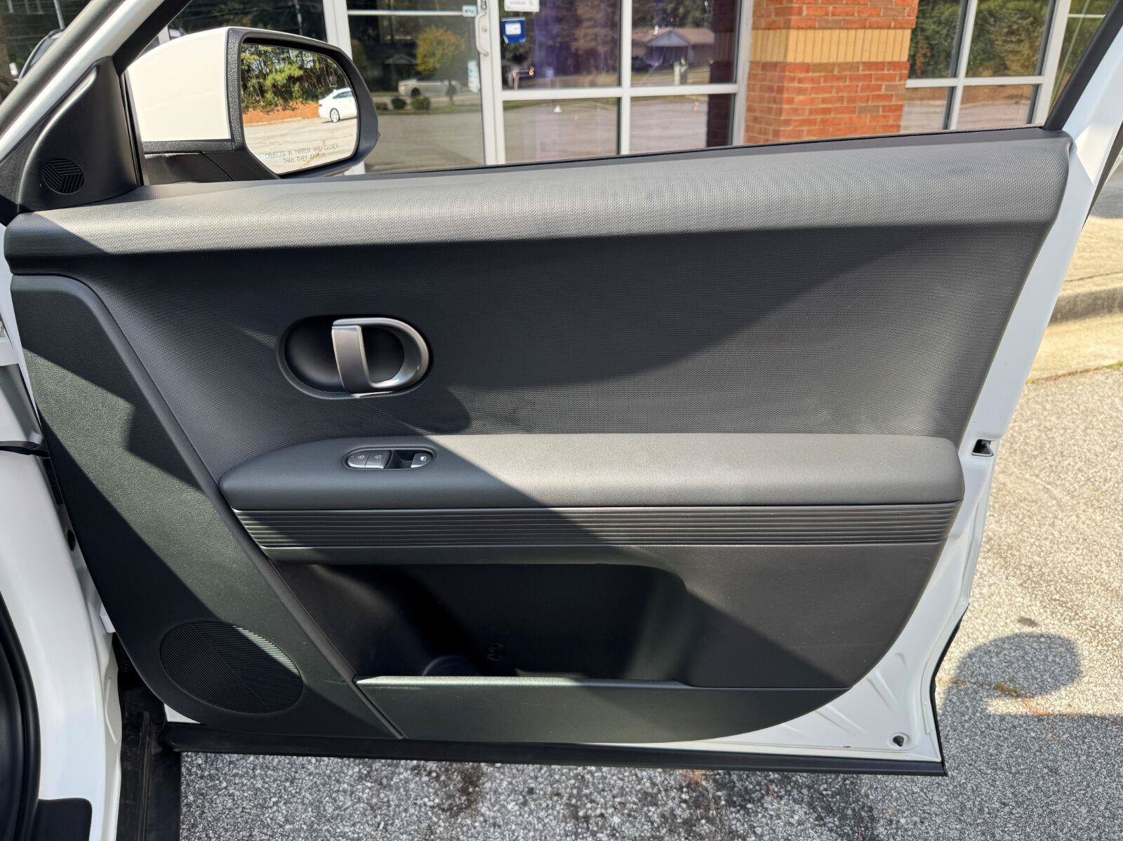 Used 2025 Hyundai Ioniq 5 SEL RWD image 43