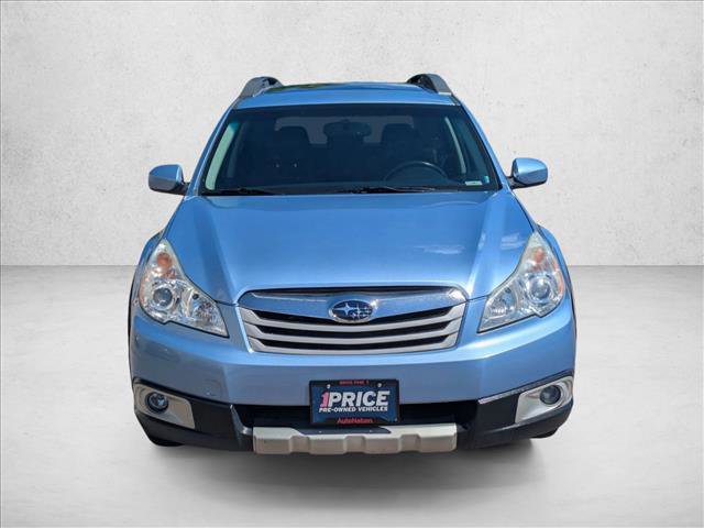 Used 2012 Subaru Outback 3.6R Limited AWD/4WD image 2