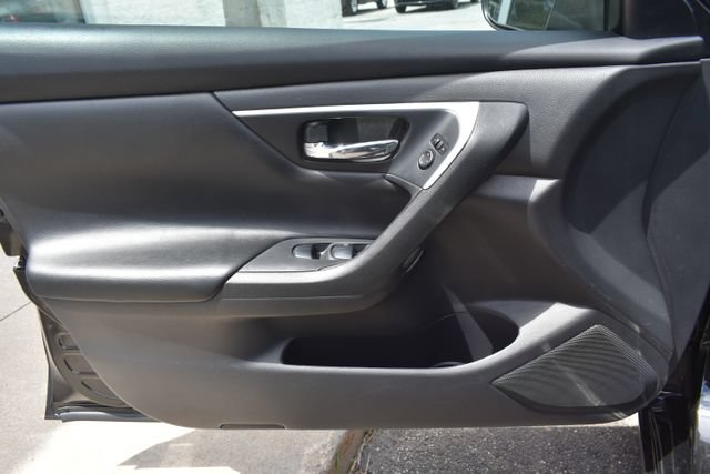 Used 2018 Nissan Altima 2.5 S w/ S Convenience Package FWD image 16