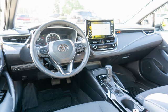 Used 2022 Toyota Corolla SE w/ SE Preferred Package image 14